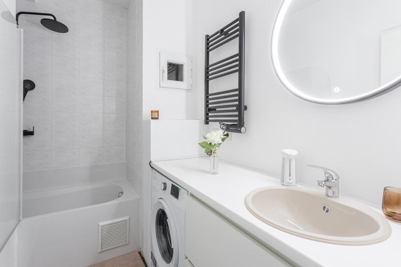 Center Of Antwerp, Fully Equipped, Train Station Apartment Exterior photo